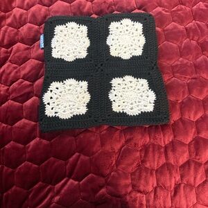 Black snowflake crotchet cat beanie